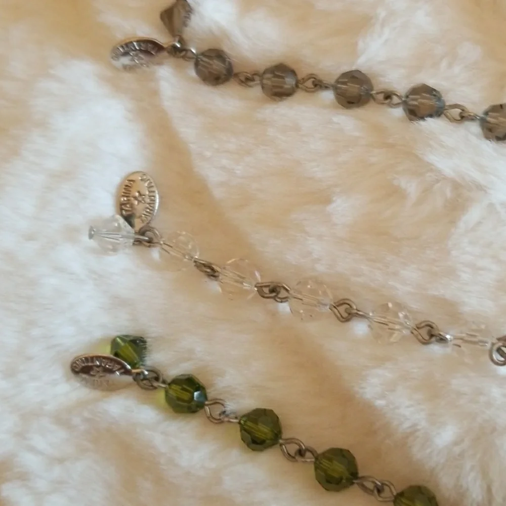 TARINA TARANTINO // ltd ed white mod lucite bead retro vibe necklace
